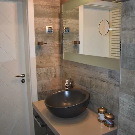 апартамент Ned Appartement